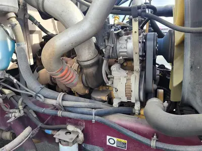 USED 2007 PETERBILT 335