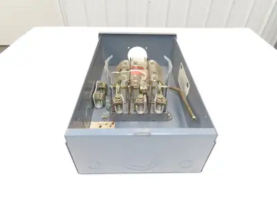 Landis Gyr 40007-016 Ringless 200A Meter Socket 3Ph 4 Wire Lever Bypass 7 Term