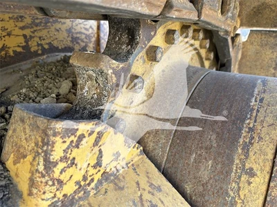USED 2010 CATERPILLAR D5K LGP