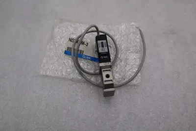 NEW OPEN BOX Smc Nis1000m-3 Pressure Switch STOCK K-2560