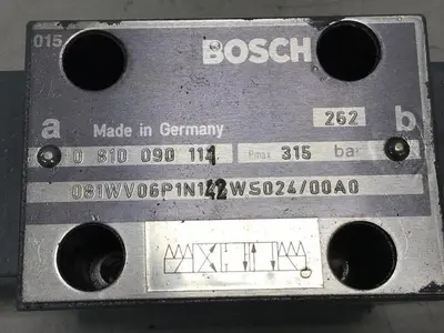 USED BOSCH 0 810 090 111