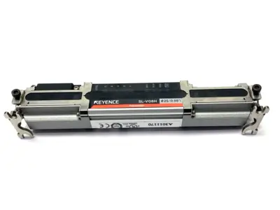 Used KEYENCE Safety Light Curtain Transmitter, 8 Optical Axes, 24VDC Light Curtains & Grids Michigan US | Maverick Industrial Sales #1454229