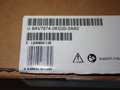 NEW SIEMENS 6AV76740KG000AA0