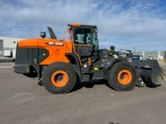 Used DOOSAN 320  AND  300 Material Handling (misc) Florida US | ESCOBAR TRADING, INC. #202984