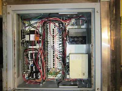USED TRINE 4700