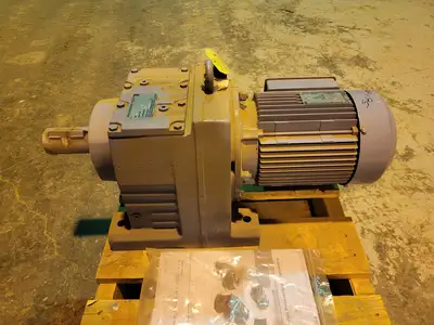New | in-Stock SEW-EURODRIVE R87DT100L4 Motors (misc) British Columbia CA | Lenmark #246290