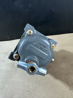 USED Fisher FS-67CFR-601