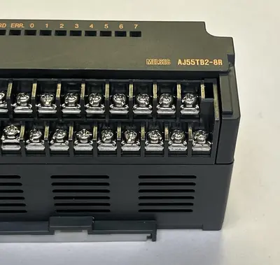 USED MITSUBISHI ELECTRIC AJ55TB2-8R