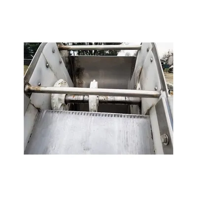 Used 12"W X 7.5'L Stainless Steel Inclined Conveyor [PARTS]