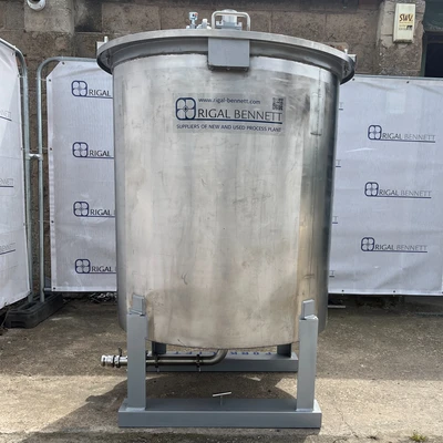 1,000L S/S Enclosed Mixing Tank 3.7 kw