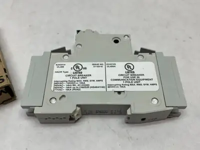 USED SIEMENS MINIATURE CIRCUIT BREAKER 10A 1-POLE C-CHAR.