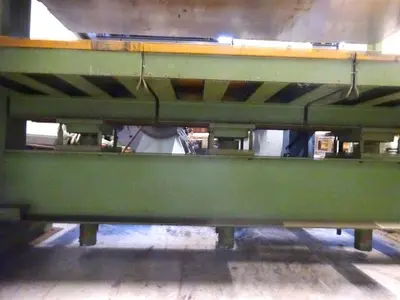USED SCHUBERT HEATED PANEL PRESS 45 TON