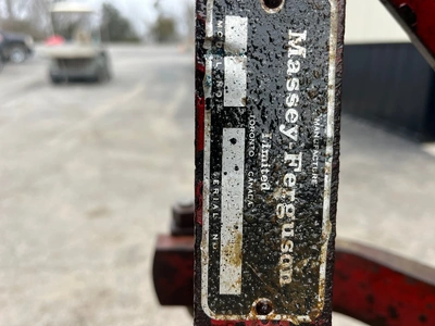 MASSEY FERGUSON 1 Bottom Plow Plow | County Equipment Company LLC (8)