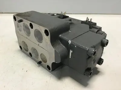 USED TOKIMEC DG5V-H8-2C-E-U7-H-82-JA277