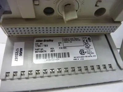 USED ALLEN BRADLEY 1794-IB16 SER A