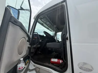Used 2011 VOLVO VNL Conventional trucks Ohio US | Proxy Equipment #1426039