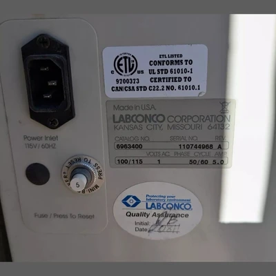 USED LABCONCO 4' PARAMOUNT DUCTLESS ENCLOSURE