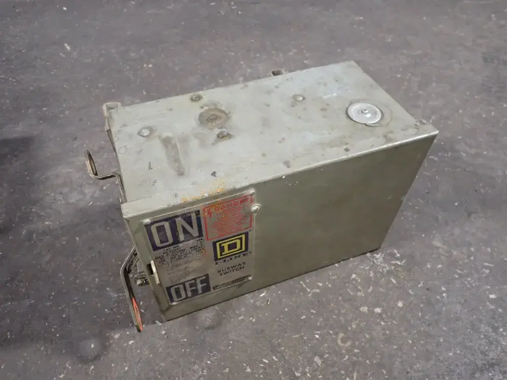 USED SQUARE D PQ4203G