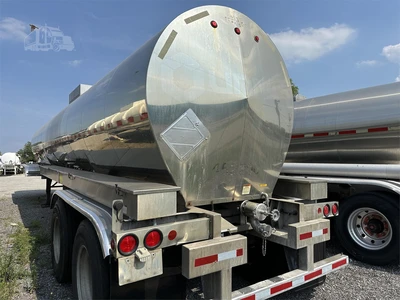 Used 2001 TREMCAR _UNKNOWN_ Tanker Trailers Indiana US | Lakeshore Equipment Sales #1546613