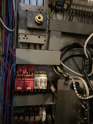 GLEASON CNC Spiral Bevel Gear Generator, retrofitted in 1998
