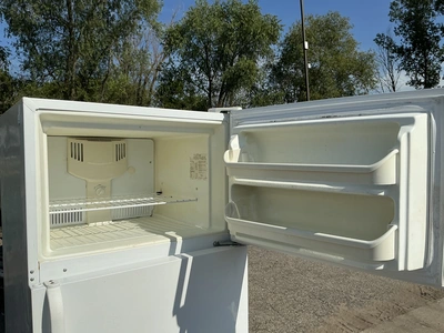 Used FRIGIDAIRE UNKNOWN MODEL Refrigerators Michigan US | Miedema Asset Management Group #1311885