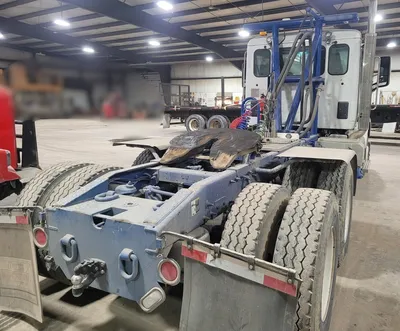 2018 PETERBILT 567 Commercial trucks | Iron Listing (4)