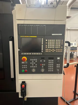 Used 2017 HYUNDAI WIA F400 Vertical Machining Centers Illinois US | Revelation Machinery #402319