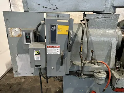 300 TON BULLDOZER HORIZONTAL HYDRAULIC PRESS. STOCK # 0734222