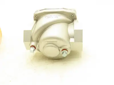 Honeywell V5055B Safety Shutoff Gas Valve 1-1/4"NPT NC Industrial