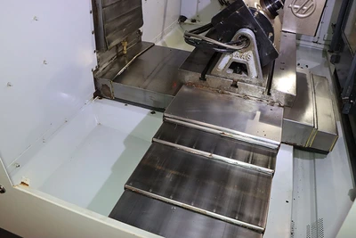 Used 2015 Haas VF-2SSYT 5-Axis, WIPS, 15,000 RPM, 24 ATC, BT40 Vertical Machining Centers (5-Axis or More) Maryland US | Machinery Values #1402373