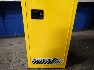 Used JUSTRITE 892200 Cabinets Ohio US | HGR 24 #1147838