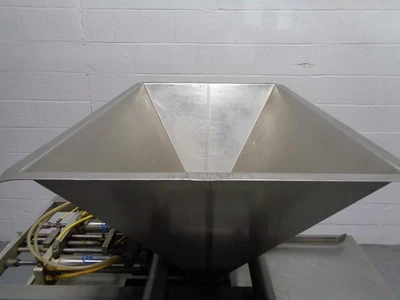 Used HINDS BOCK 4P-18 Depositors California US | BakeryEquipment.com #1554766