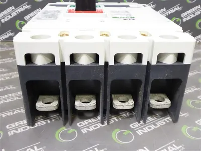 Eaton CLGPV4400W PVGard Solar PV Circuit Breaker 400A 1000VDC 4 Pole New NIB