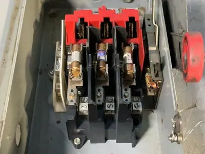 Used CUTLERHAMMER DH321NGK Switchgears Ohio US | HGR 24 #1288739