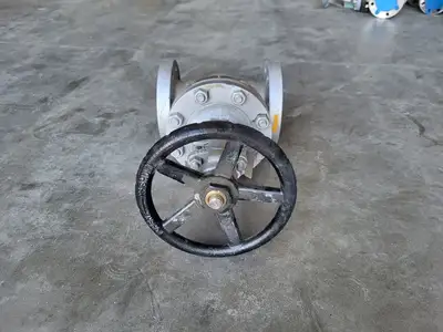 NEW 2019 DHV C123F6