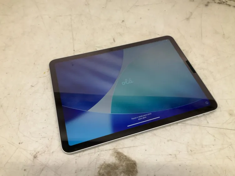 Used IPAD AIR 4TH GEN Office Equipment Michigan US | Miedema Asset Management Group #1144024