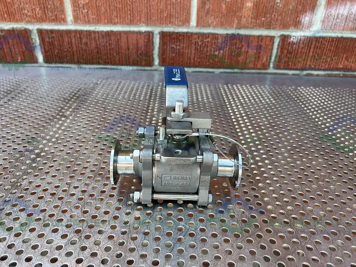 Used PBM SIC-E5X-D-F04D STAINLESS STEEL BALL VALVE W/ 1" SANITARY FITTING Valves/Fittings California US | Equipment Lab #485606