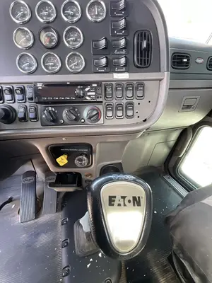 Used 2011 PETERBILT 386 Conventional trucks Virginia US | Proxy Equipment #1426019
