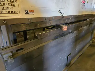 PIRANHA 200-12 Press Brakes | Mohawk Machinery (12)