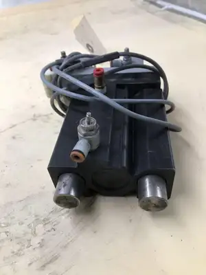 Tol-o-Matic PB#237343 Linear Slide actuator 1″ Bore 100 PSI