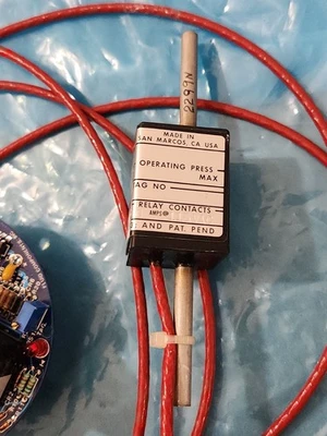 NEW Fluid Components Inc 5181-IC9B3A2