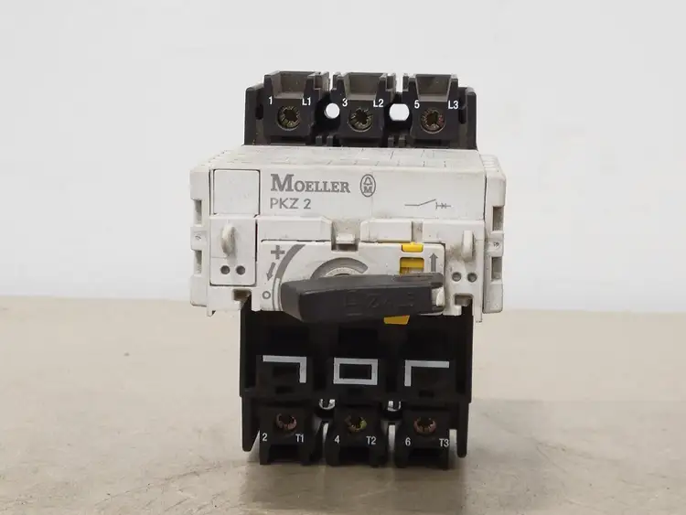 Used KLOCKNER MOELLER PKZ 2 Switchgears British Columbia CA | Lenmark #240947