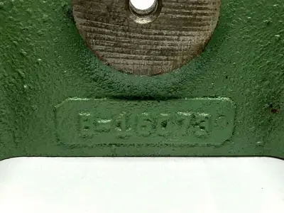 B-16073 | Green Vibratory Block Holder 2-1/2" ID M5 Metric Screw Holes - Used