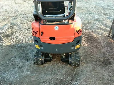ME18 MINI EXCAVATOR