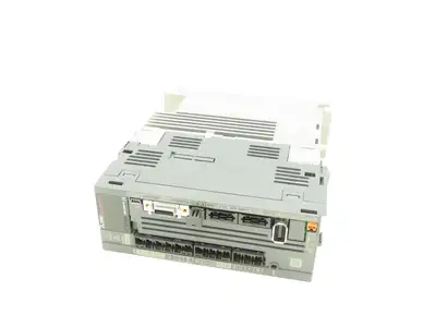 Mitsubishi MR-J4-100B AC Servo Drive 1kW 200-240V 3Ph MELSERVO J4