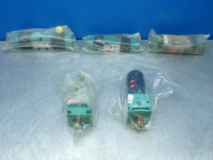 New | in-Stock NUMATICS 152SS500K000030 Pumps Ohio US | HGR 24 #872345