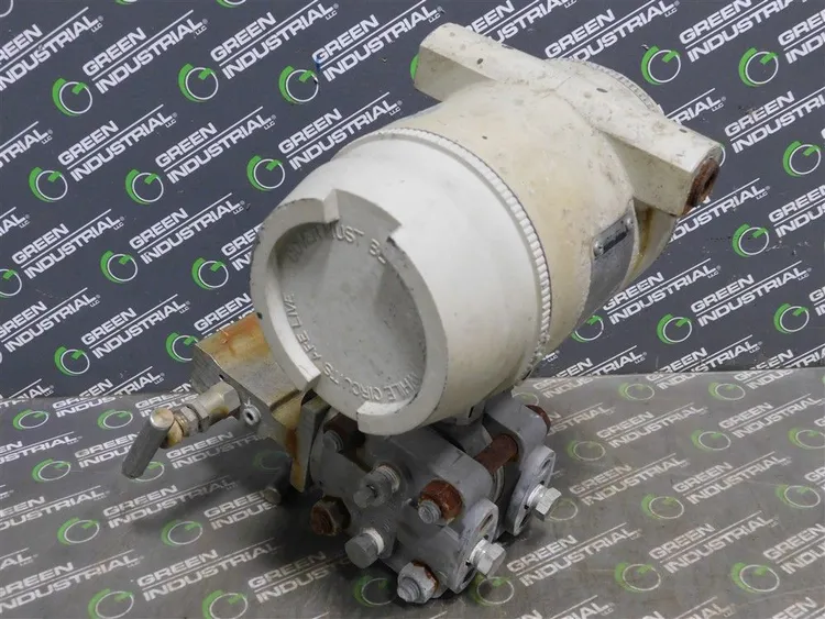 Used HONEYWELL STD120-E1H-00000-MB,CC,S2,F1C3-1111 Pressure Transmitters | Green Industrial #682768