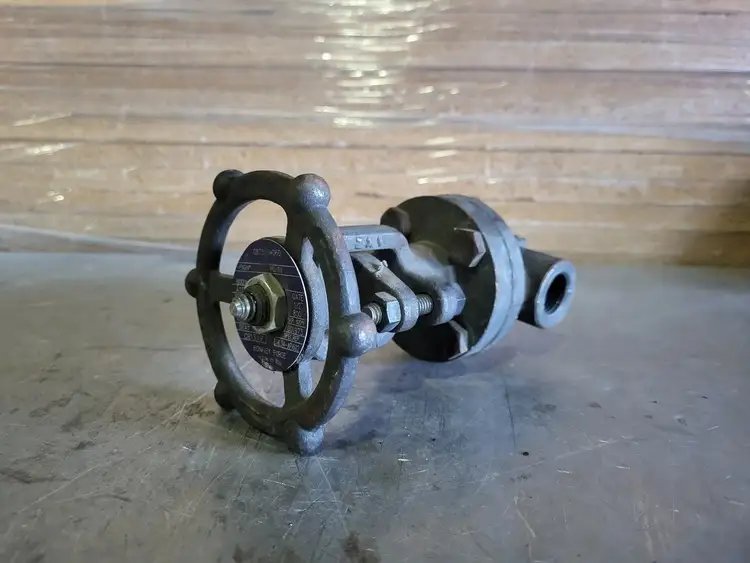 Used BONNEY FORGE _UNKNOWN_ Valves/Fittings British Columbia CA | Lenmark #257261