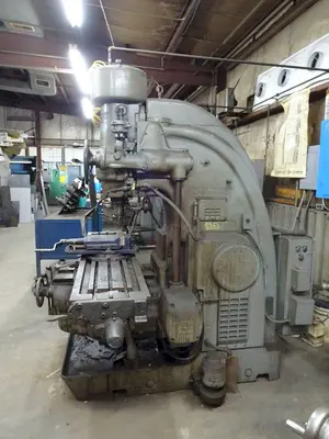 #3 KEARNEY & TRECKER MILWAUKEE MODEL #3 VERTICAL MILLING MACHINE 64" x 13" x 10 HP: YOBRO #24458
