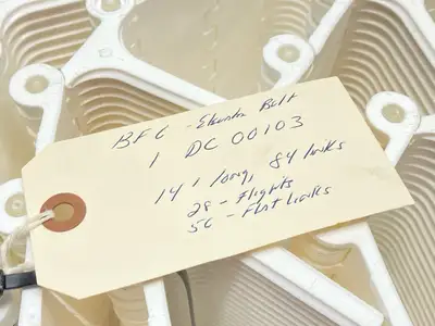 New | in-Stock SureKap Elevator Belt w/ 2.65" Flights 14ft Length Conveyor Parts Michigan US | Maverick Industrial Sales #1395542